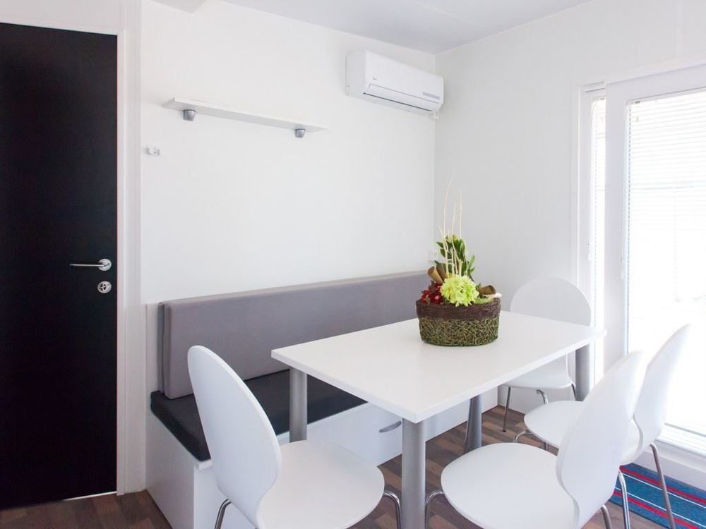 Kastanija Mobile Homes Novigrad Istria Εξωτερικό φωτογραφία